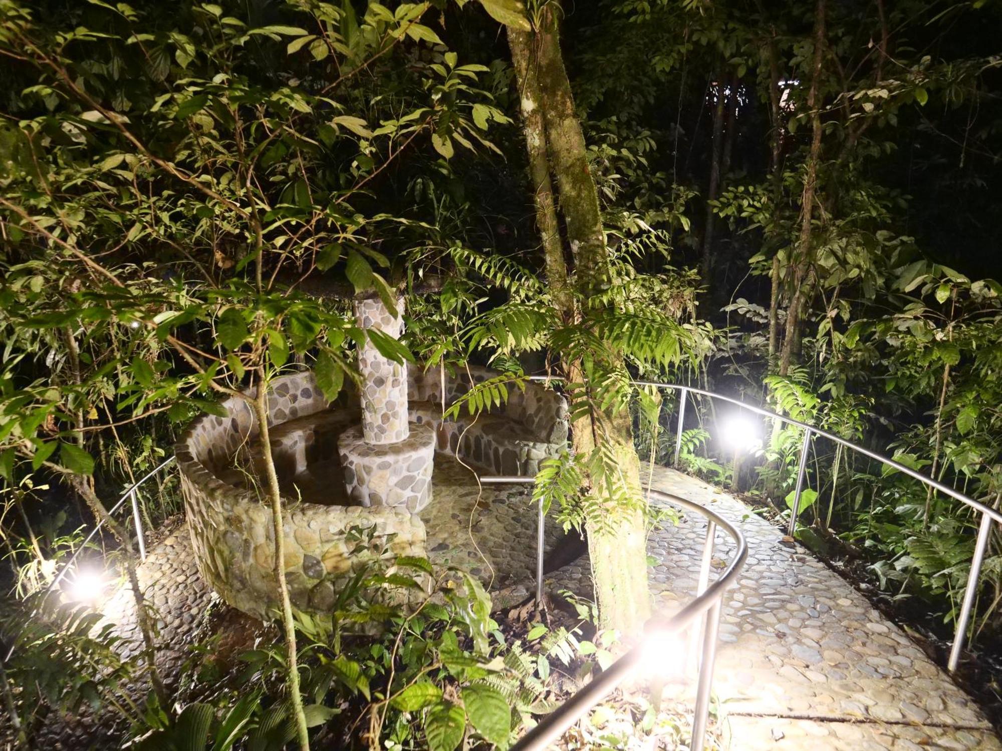 Arahuana Jungle Resort & Spa Tena Buitenkant foto